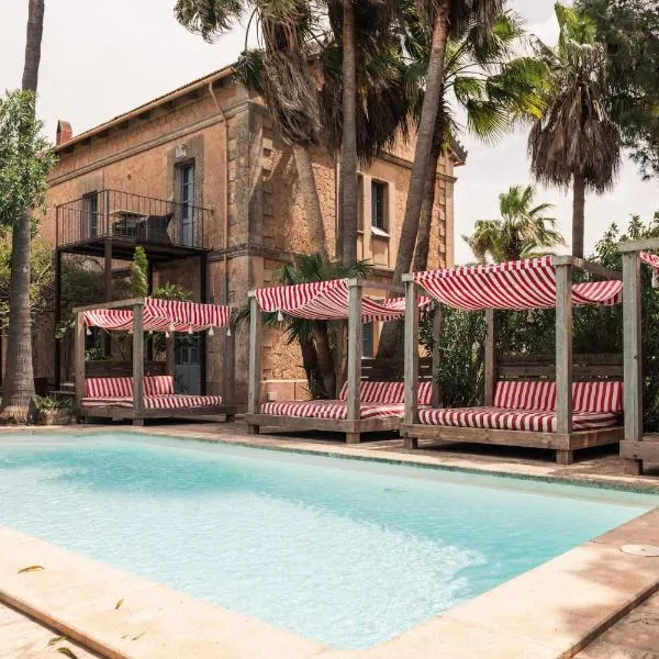 Villa Station by Cassai, hotel i Ses Salines