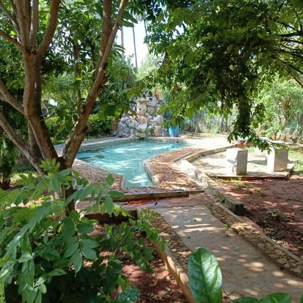 Aachchi Country Home by ABC Leisure's group، فندق في جافنا
