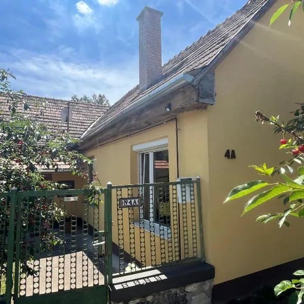 Gólyaház, hotel v destinácii Réde