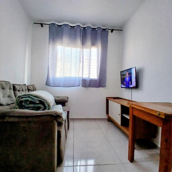 Apartamento uma quadra da praia em Praia grande!