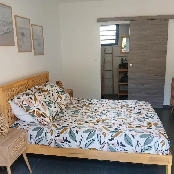 Chez Sab et chaton, hotel Saint-Leuben