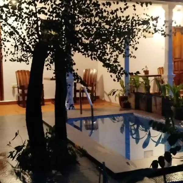 Voyager's Villa, hótel í Habarana
