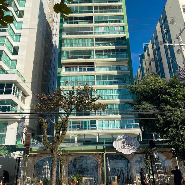Apartamento na orla da praia