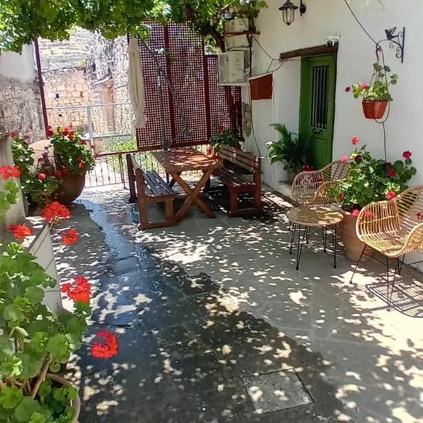 En Sylikion cottage, hotelli kohteessa Silikou