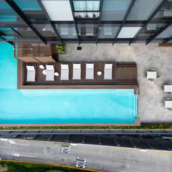 Elysian High Country - Premium Apartments With Pool & Rooftop, hotel u gradu 'Guadalajara'