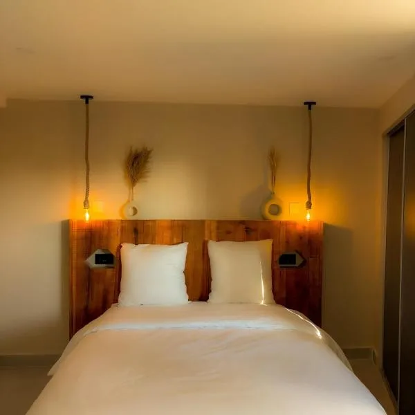 Lesenka House -Studio neuf tout équipé Bellepierre, hotel a Saint-Denis