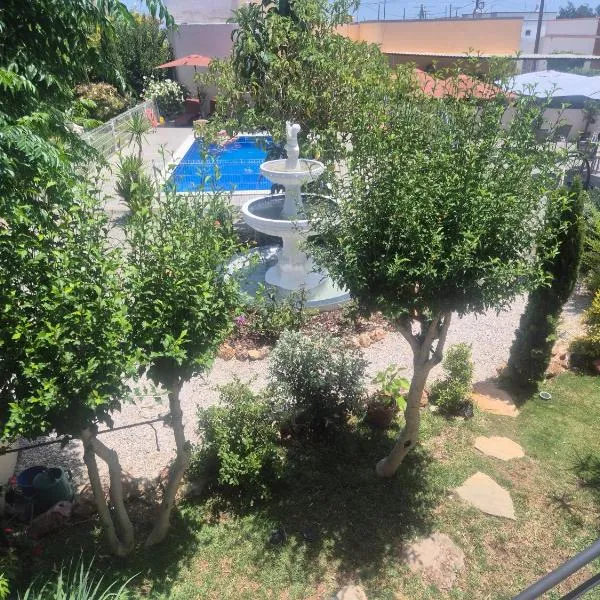 Bela Alexandra Guest House, hotel di Fuzeta