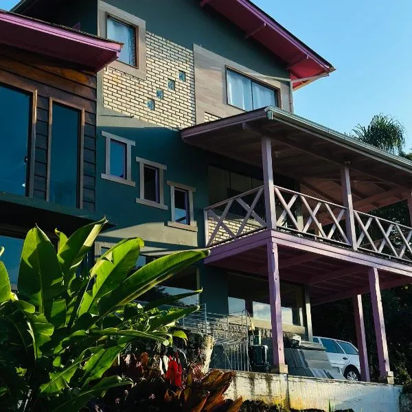 Pousada Recanto Barão de Biguaçu, hotel en Biguaçu