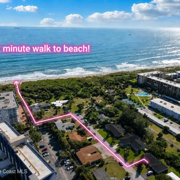 Surf Drive - Ultimate Beach Getaway for Families, hotel in Cocoa Beach