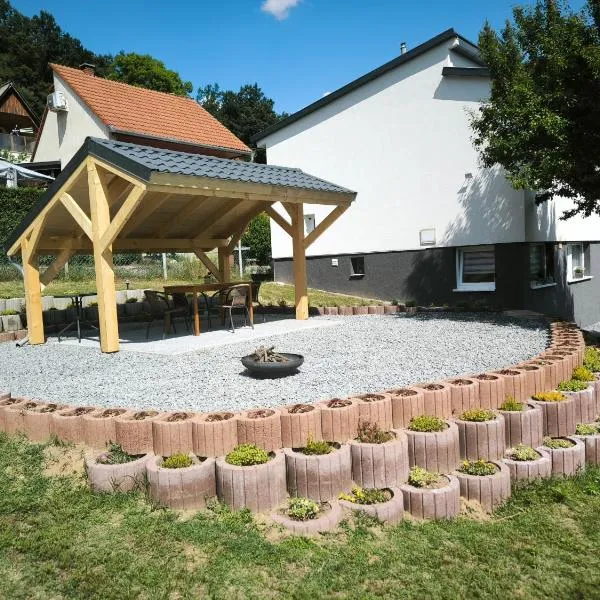 Döbrönte MagLak, hotel en Döbrönte