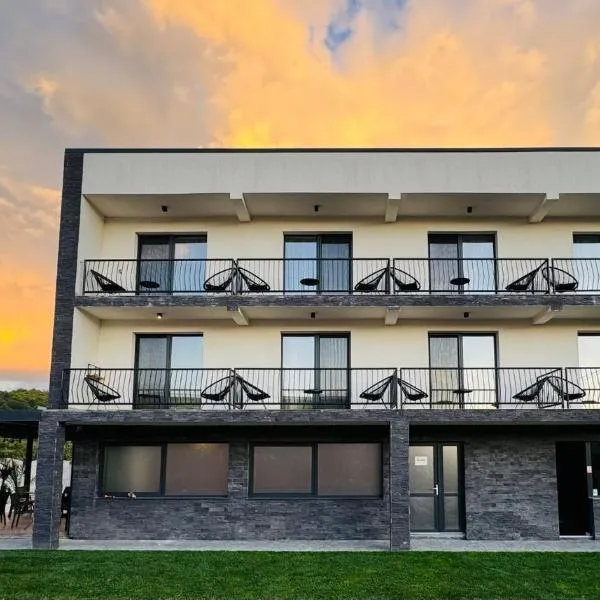 Cataleya House, hotel a Oeşti-Pămînteni