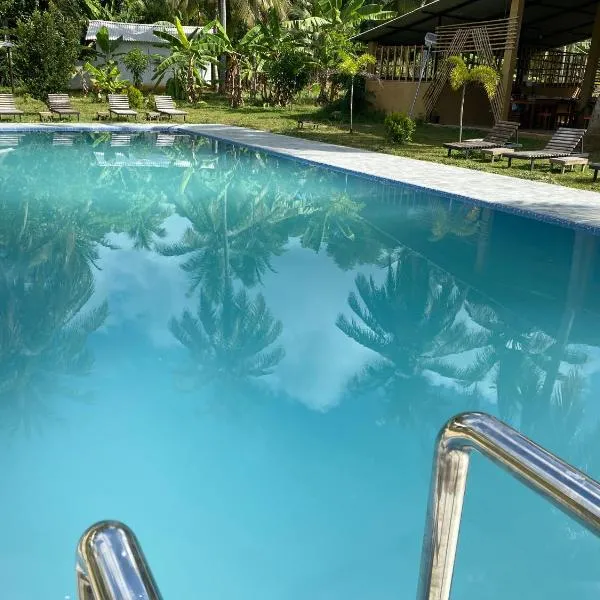 Ceylon Asia safari lodge, hotel u gradu 'Udawalawe'