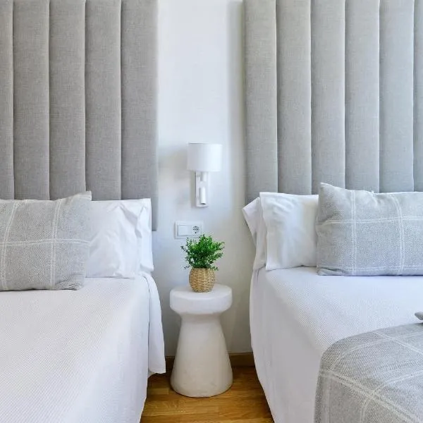 Hostal Zahara, khách sạn ở Ferrol
