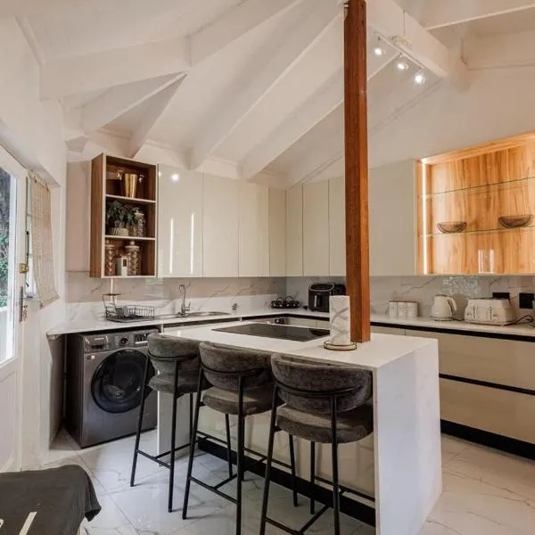Khaya Lethu Your Home Away From Home โรงแรมในเดอร์บัน