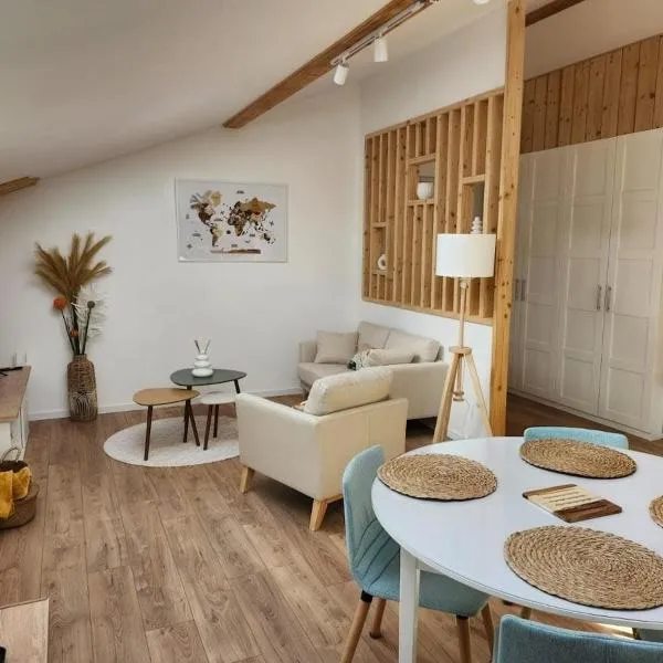 Appartement, hotell sihtkohas Lorp Sentaraille