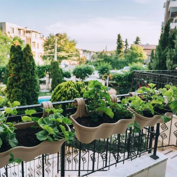 Atelier Nikola, hotel em Varna