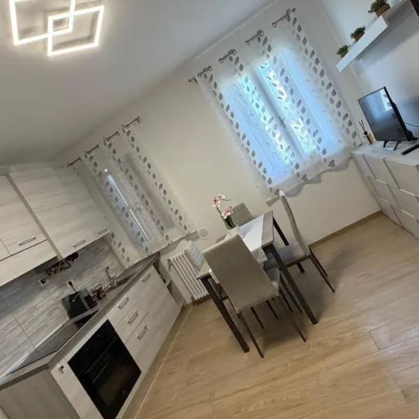 Apollinare's House, hotel i Classe