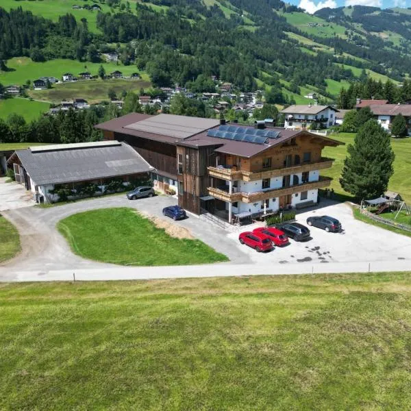 Mannharthof Apartments, hotel in Westendorf