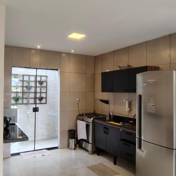 Casa convidativa com piscina e churrasqueira - Foto 5