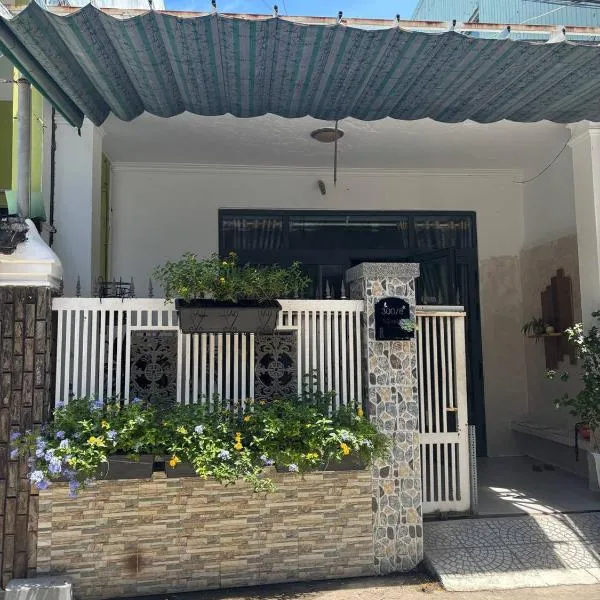 Ngôi nhà nhỏ, hotel in Danang