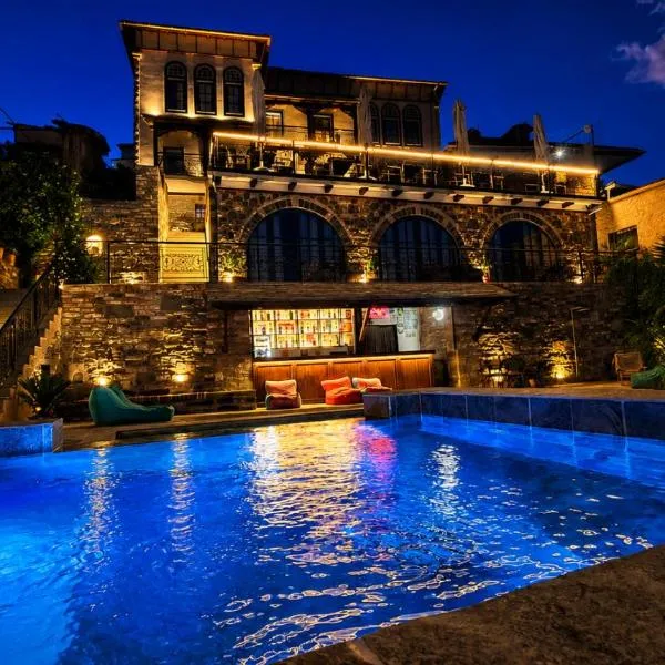 Cumaku Boutique Hotel & Spa, מלון בג'ירוקסטר