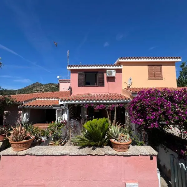 Villetta Domo Brandinchi, San Teodoro, hotel em Monte Petrosu