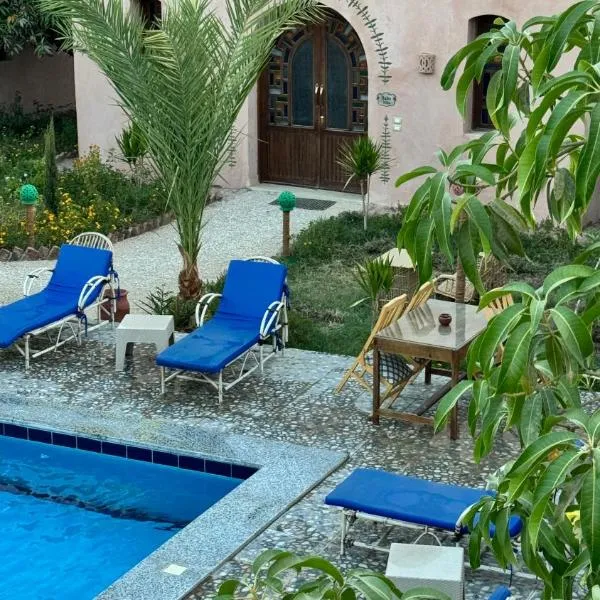 El Juneina Villas - Luxury Oasis Near Valley of the Kings, hotel en Luxor