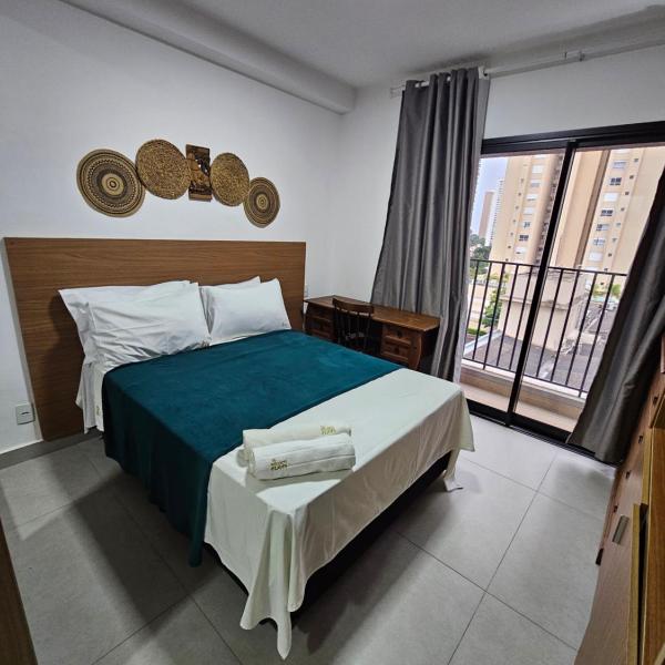 CITIZEN HOME BUENO, RUA T-35, TV SMART ROKU, ESTACIONAMENTO GRÁTIS, PISCINA, ACADEMIA, WI-FI, ENXOVAL DE CAMA E BANHO By REI DOS FLATS - Foto 2