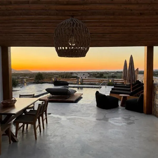 Stone Waves Αpartments & Villas โรงแรมในAgios Arsenios