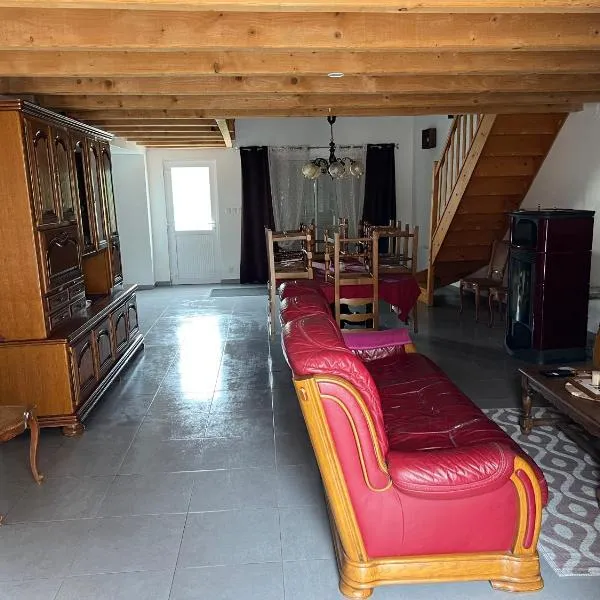 Chez nous !, hotel in Luméville-en-Ornois
