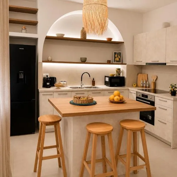 Tresoria Andros Boutique Residence, hotel i Andros
