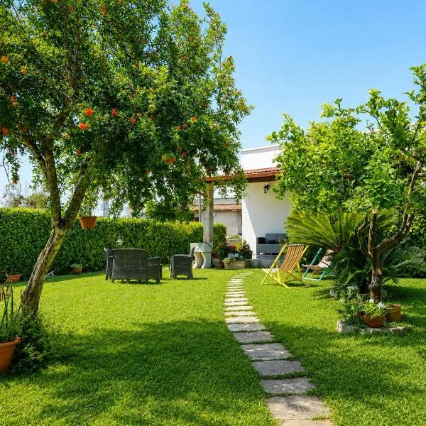Dimora da Pippi - Relax nel verde vicino Otranto, hotelli kohteessa Uggiano la Chiesa