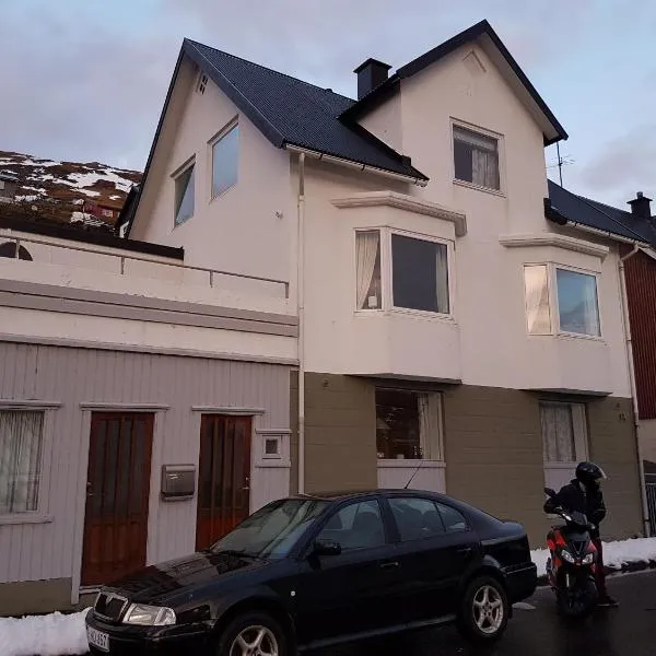 Budget Guesthouse Borgustova، فندق في Tjørnuvík