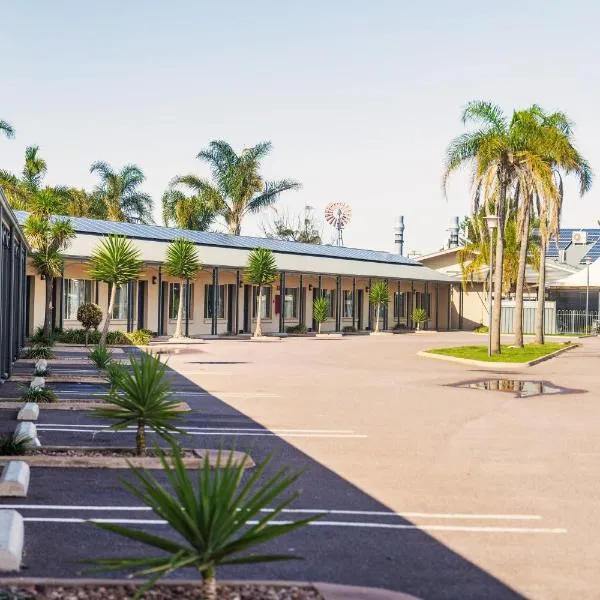 Sundowner Motel Hotel, хотел в Уаяла