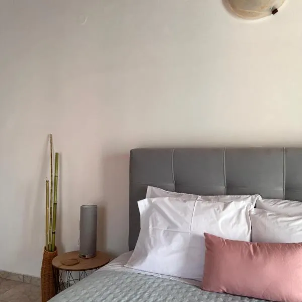 Grandma's Cozy Nest, khách sạn ở Argostoli