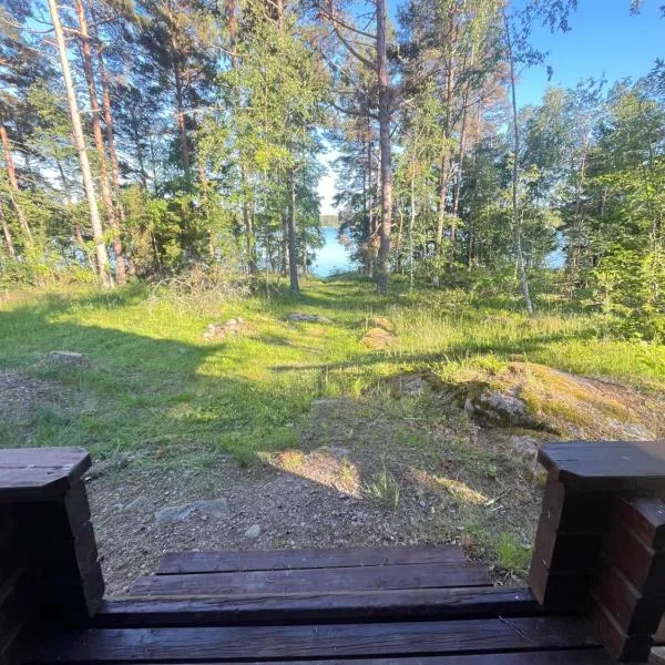 Cottage with own sauna and shore, hotel 