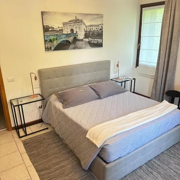 Viesnīca Villa Trevisi - ROOMS -free parking pilsētā Trevīzo