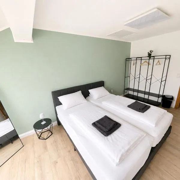 5-Star Apartment Relax & work with your family, Hotel in Solingen