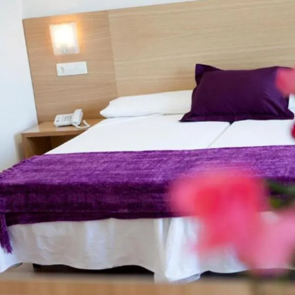 오그로베에 위치한 호텔 Hotel Brisa del Mar