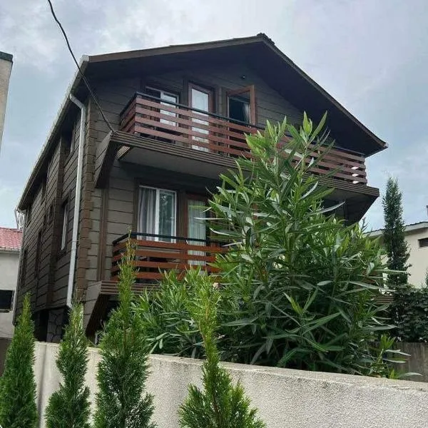 Guesthouse Sunshine Ureki, hotel in Ureki