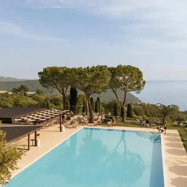 Residence San Michele, hotel a Costermano