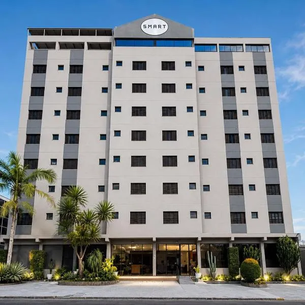 LEON MARIA HOSPEDAGENS - Smart Flat Hotel e Residence – hotel w mieście Mogi das Cruzes