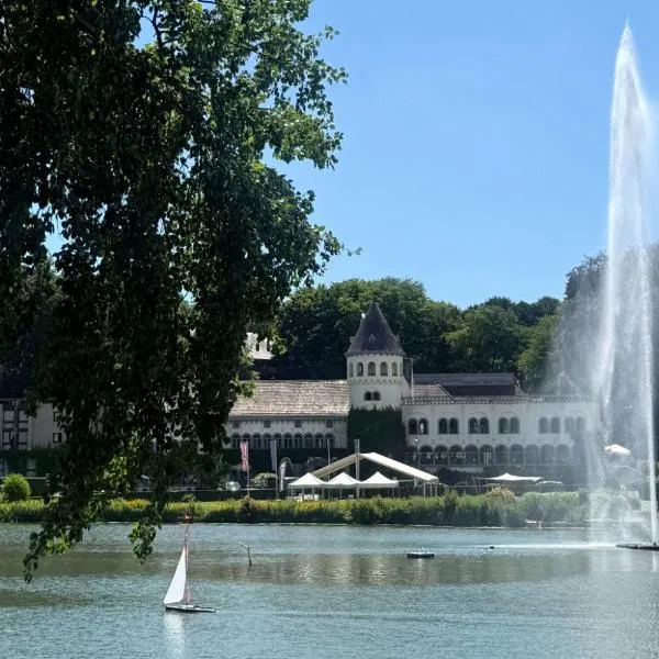Martin's Château Du Lac, hotel sa Genval