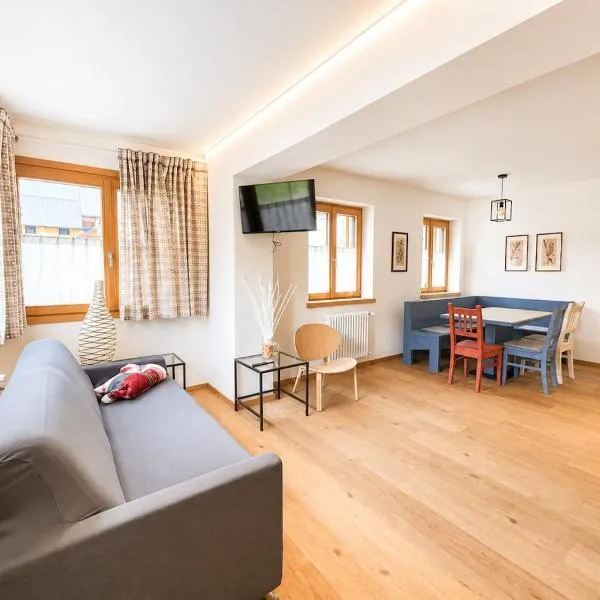 Blu Betulle, Free Park and Ski room, hotel in Camporosso in Valcanale