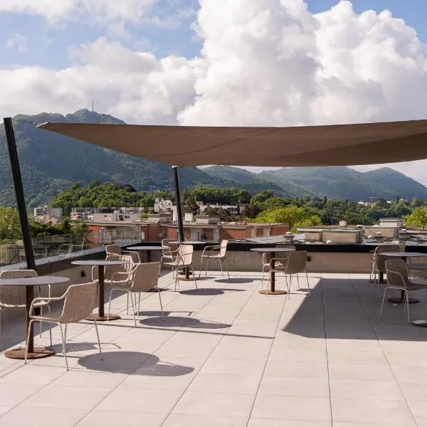 THE FLAG Lugano - Self Check-in، فندق في Massagno