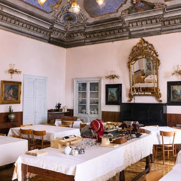 Albergo dell'Angelo, хотел в Pieve di Teco