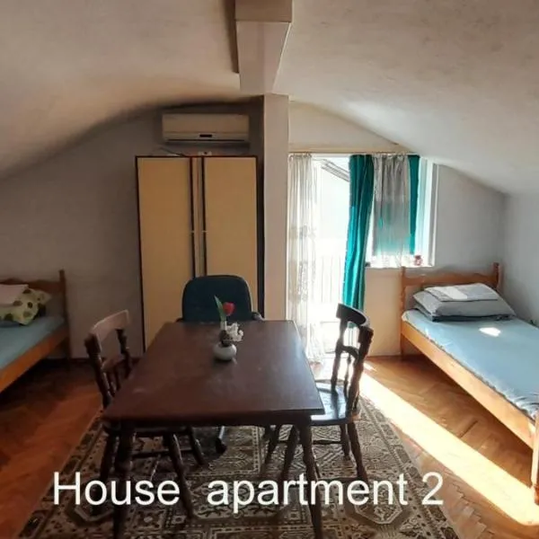 10Forward apt2, hotel a Bitola