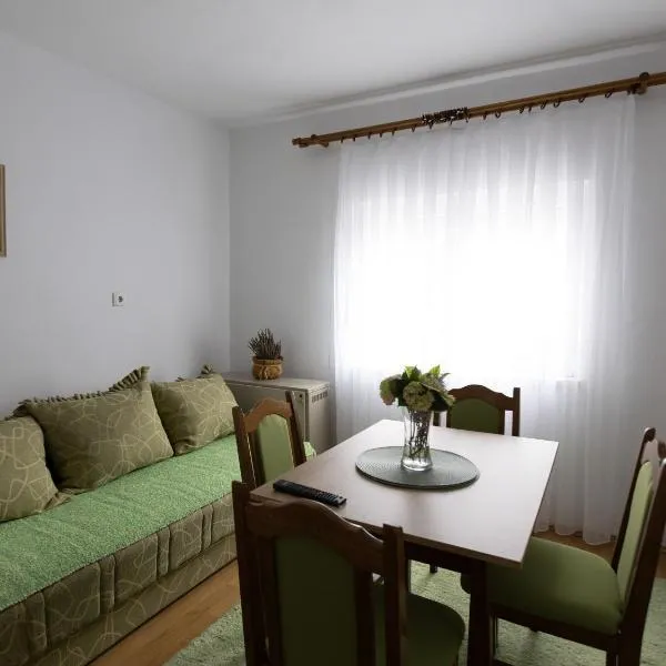 라스카에 위치한 호텔 Apartman Mila Raška