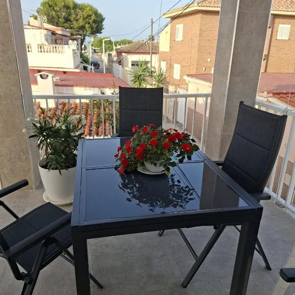 Exclusive Apartment - Playa de Marenys de Rafalcaid, Hotel in Gandia