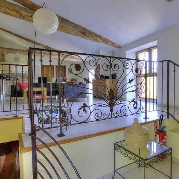 La Bégude D'Amalthée, hotel v destinácii Vernay